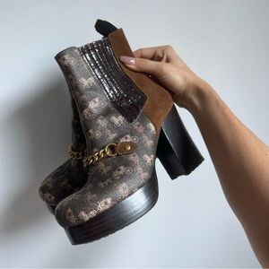 Coach Runway 1941 leather platform heels